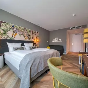 https://ninetynine-hotel-amsterdam.amsterdamhotelsnl.com