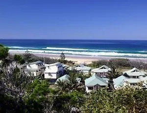 https://fraser-island-beach-houses.queenslandhotels.net